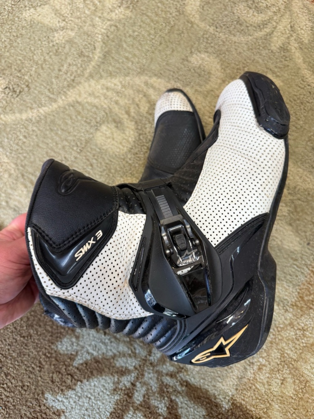 Alpinestars SWX-3 Perforated White and Black Motorcycle Racing Boot